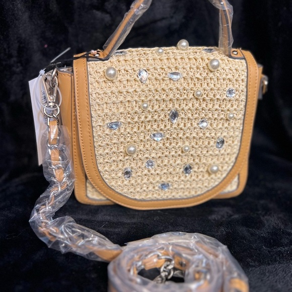 🤎STEVE MADDEN Elegant Saddle Bmelodie-Straw Pearl-Embellished Handbag🤎NWT - Picture 3 of 17